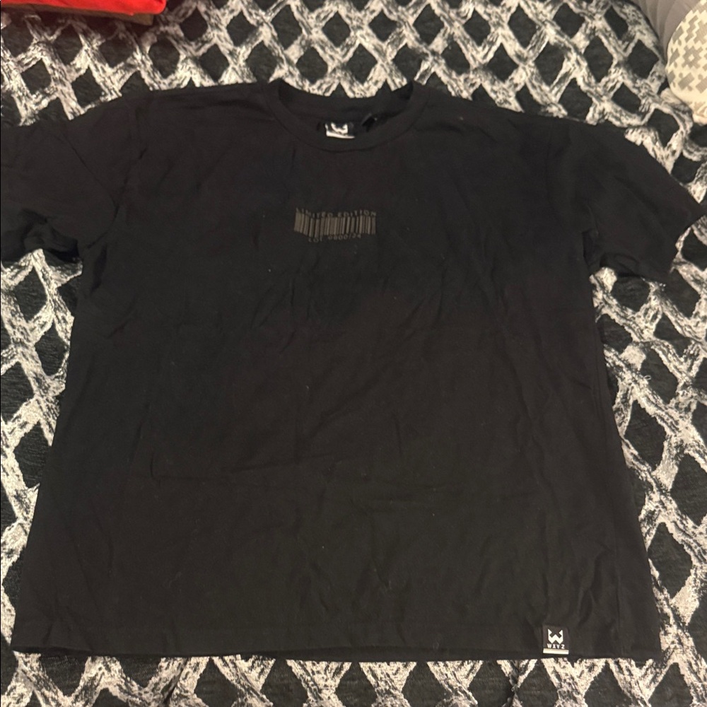 Men's Black Graphic Tee